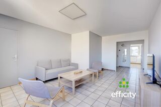  Appartement � vendre 5 pi�ces 97 m�