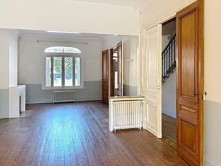 Maison à vendre 9 pièces 195 m²