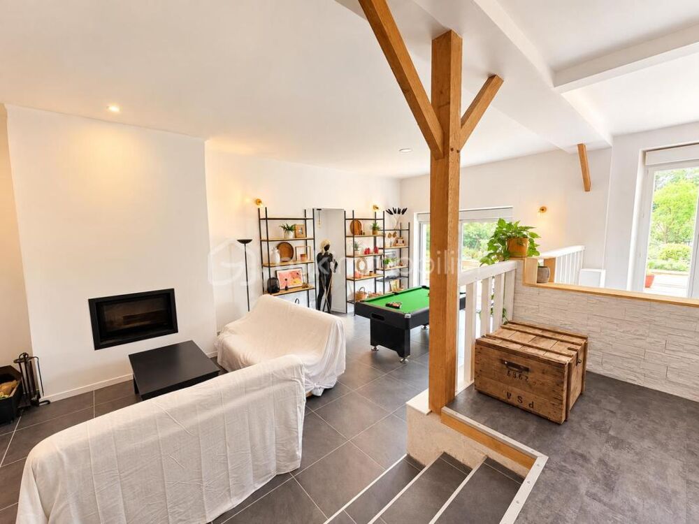 Vente Maison Maison familiale de caractère – 8 pièces – 253 m² – 4 chambres Chevru