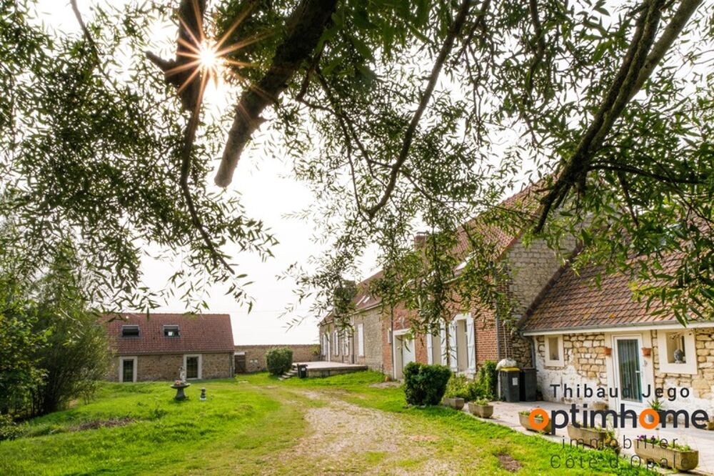 Vente Ferme Magnifique Corps de Ferme Rénové à Rety - Deux Habitations, Grange, Dépendances sur Plus de 10 000 m² Rety