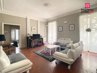  Immeuble à vendre 15 + pièces 900 m²