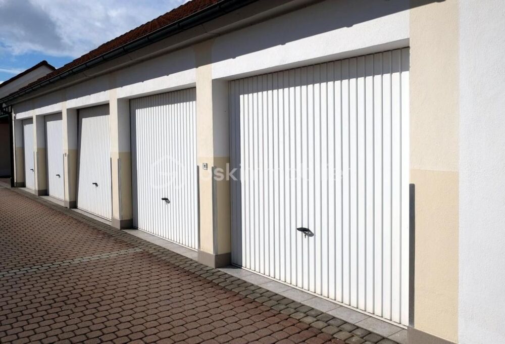 Vente Parking/Garage A VENDRE GARAGE INDIVIDUEL DE 18M² A PERPIGNAN - CLOS DU PARC SAINT JULIEN - PROCHE DU CARRE D OR Perpignan