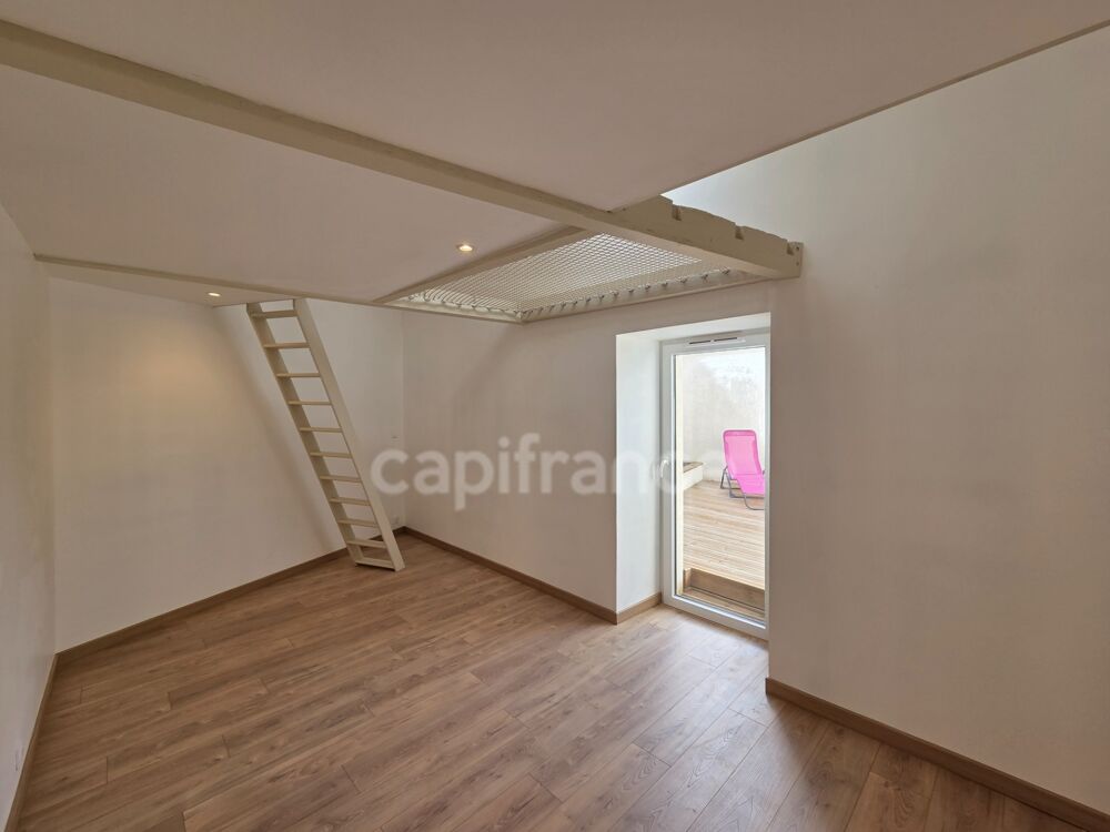 Vente Maison MAISON DE VILLAGE DE 117m2, 5 PIÈCES, 4 CHAMBRES, TERRASSE PROCHE DE SAINT-GALMIER (42330) : CARACTÈRE, RESTAURATION TOTALE, CON Saint galmier