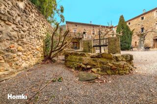  Maison  vendre 15 + pices 1800 m