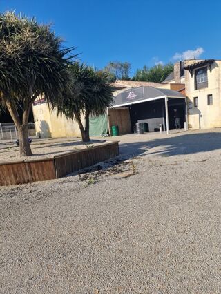  Immeuble � vendre 4 pi�ces 165 m�