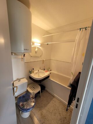  Appartement à louer 2 pièces 27 m²