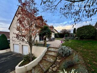  Maison � vendre 8 pi�ces 195 m�