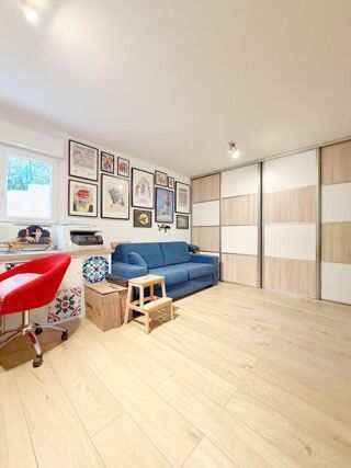  Appartement � vendre 4 pi�ces 136 m�