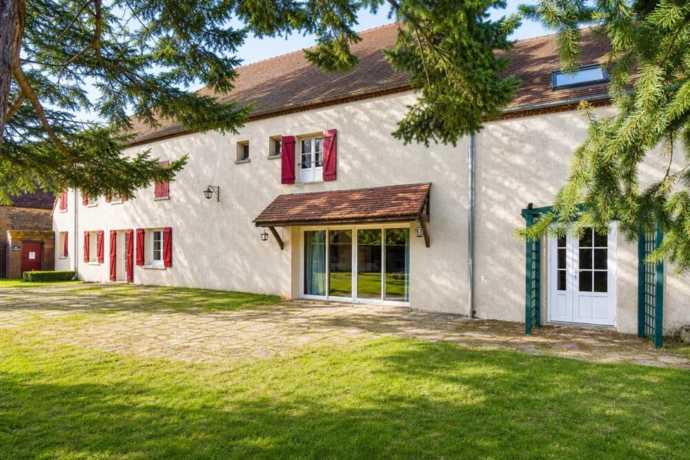 Vente Maison Maison familiale de 319 m² à Saintigny, 10 pièces Saintigny