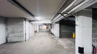  Parking / Garage  vendre 2 pices 25 m