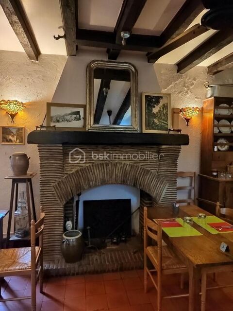 Très belle Immeuble Mur et fond de commerce 457800 36200 Argenton sur creuse