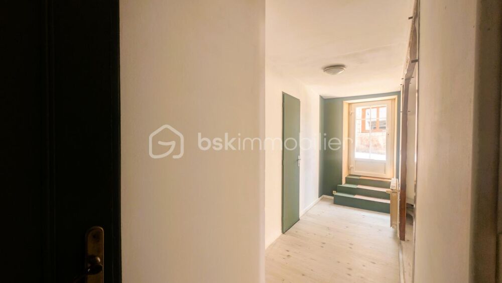 Vente Maison MAISON DE VILLE 93 m² AVEC GARAGE & POTENTIEL L absie
