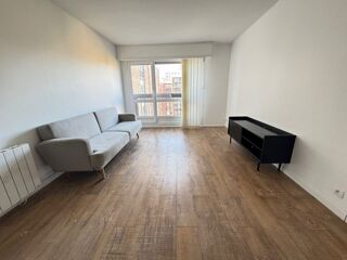  Appartement à louer 2 pièces 42 m²
