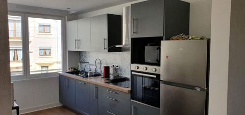   Loue chambre en colocation-salle de bain privative Appartement - 1 pice(s) - 14 m