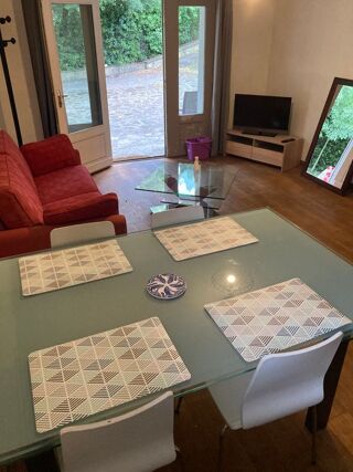  Appartement à louer 2 pièces 45 m²