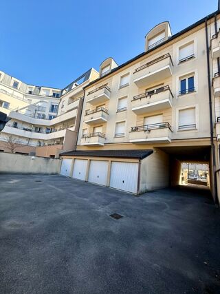  Appartement  vendre 3 pices 64 m