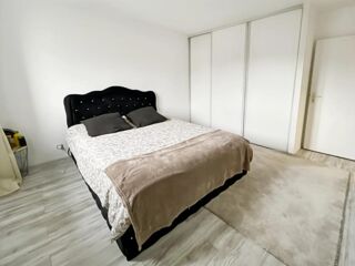  Appartement � vendre 4 pi�ces 82 m�