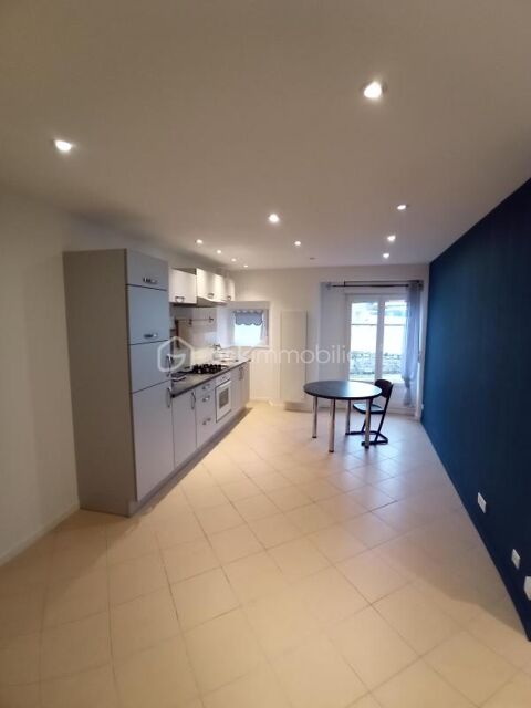   SUPERBE APPARTEMENT STUDIO DANS PETITE MAISON AU CALME, AVEC TERRASSE ET PARKING PRIVATIF Appartement - 1 pi�ce(s) - 27 m�