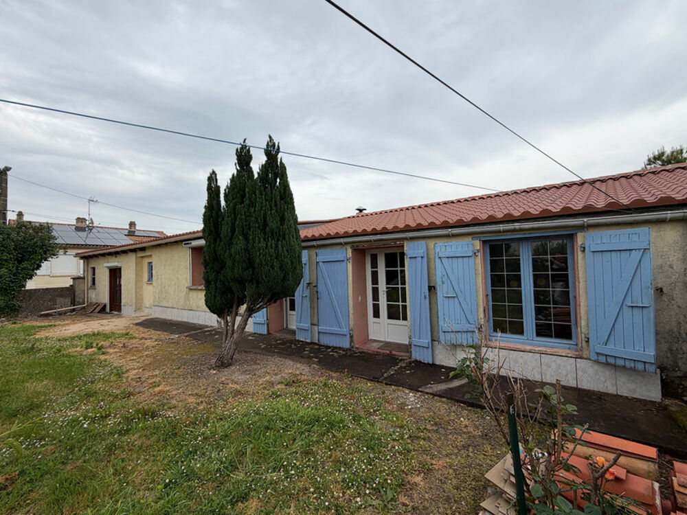 Vente Maison AISNE (85) ADORABLE LONGERE EN PIERRES AVEC MATERIAUX A FINIR DE RENOVER SUR 515M² AVEC DEPENDANCES Aisne