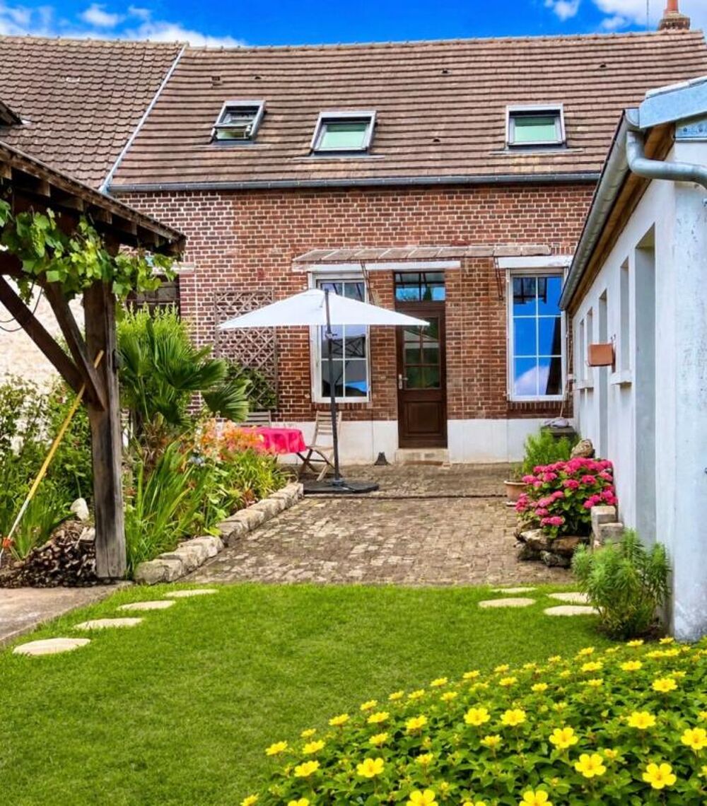 Maison à Compiègne : 5 pièce(s) 95 m2 + Jardin et dépendance