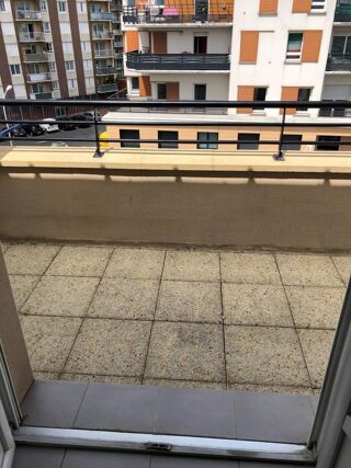  Appartement à louer 2 pièces 43 m²
