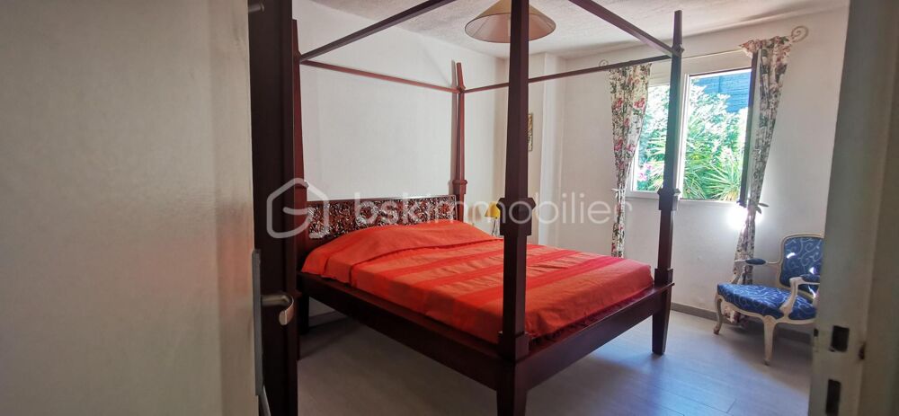  vendre  Villa Hyres (83400)