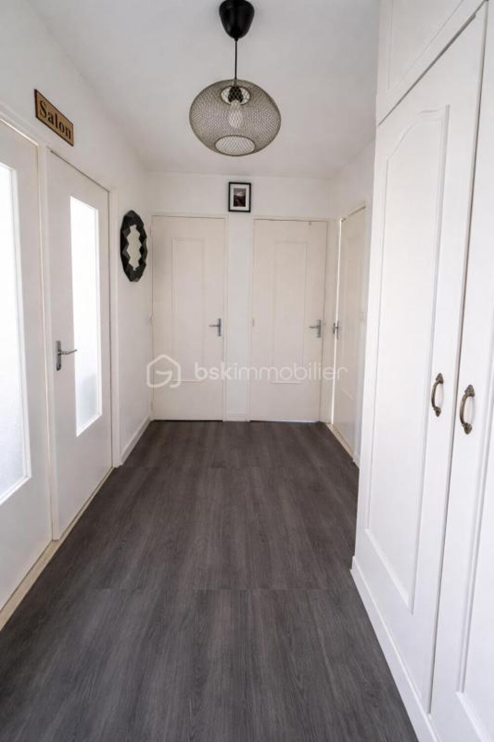 Vente Appartement À VENDRE – Appartement avec balcon, parking et cave à La Courneuve La courneuve