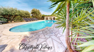  Villa � vendre 6 pi�ces 220 m�