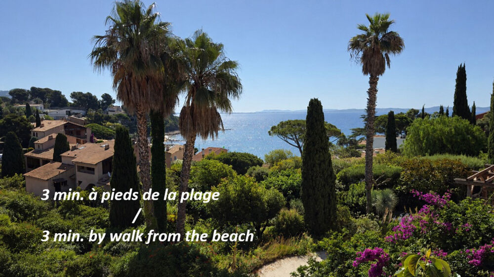CARQUEIRANNE  LE PRADON  293 m²  VUE MER  PLAGE À PIED  2 HABITATIONS