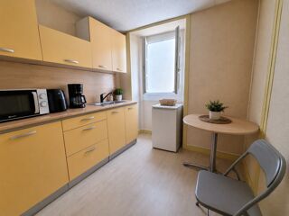  Immeuble à vendre 3 pièces 77 m²