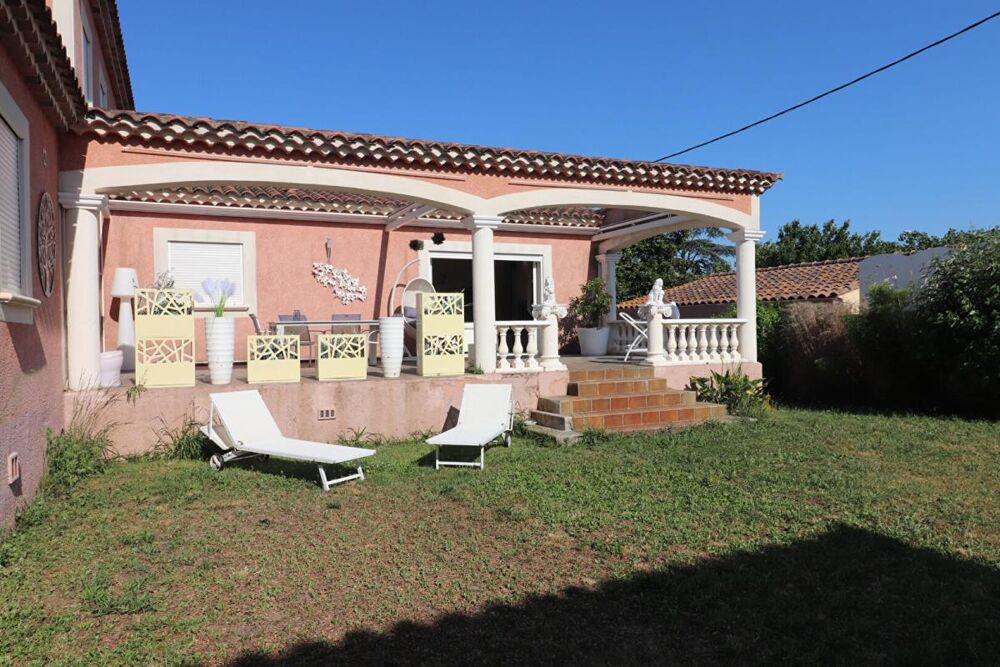 Vente Maison Villa Arles T 5/6  de 165 m²  avec Jardin Arles