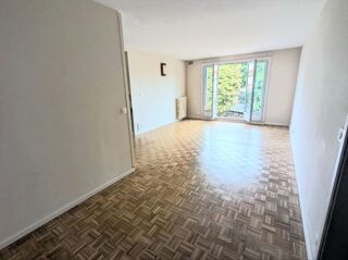  Appartement à louer 1 pièce 34 m²