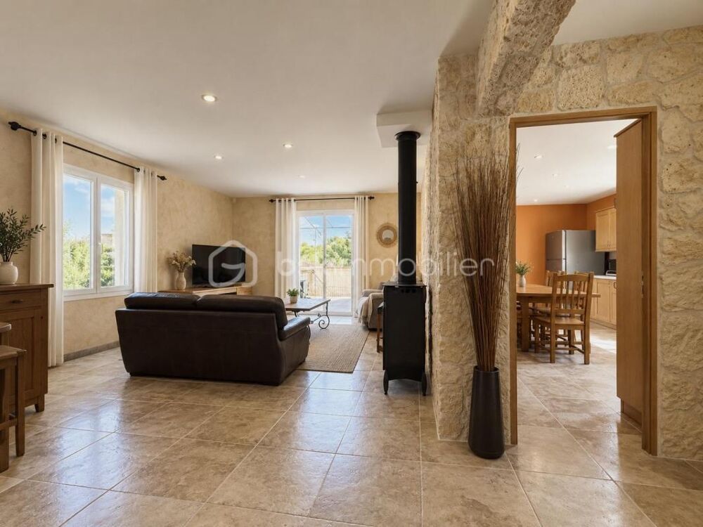 Vente Villa Villa T4 de 110 m2 de plain-pied non mitoyenne édifiée sur une parcelle de 602 m2 Nimes