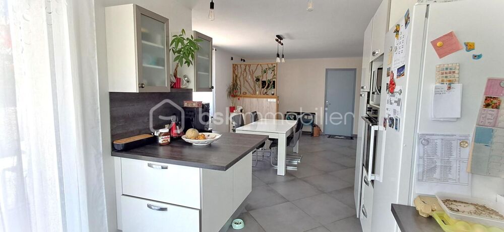 Charmante maison3 grandes chambres, beaux volumes ! et Pas de travaux ! COUP DE COEUR !