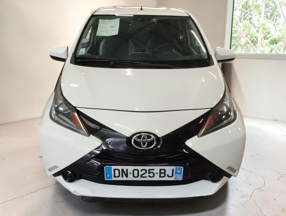 Aygo 1.0 VVT-I 69 X 5P 2015 occasion 06640 Saint-Jeannet