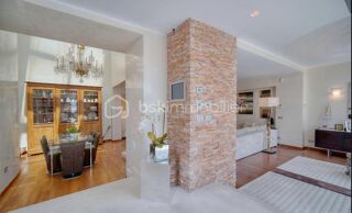  Appartement  vendre 7 pices 344 m