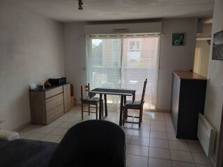  Appartement à louer 2 pièces 44 m²