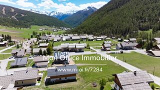  Terrain à vendre 1 pièce 2300 m²