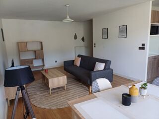  Appartement à louer 3 pièces 71 m²