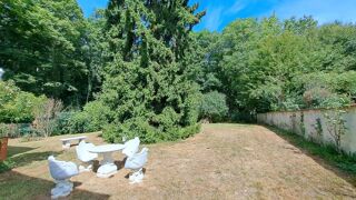  Maison � vendre 9 pi�ces 215 m�