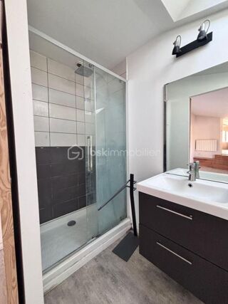  Loft  vendre 2 pices 44 m