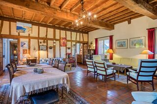  Maison  vendre 10 pices 250 m