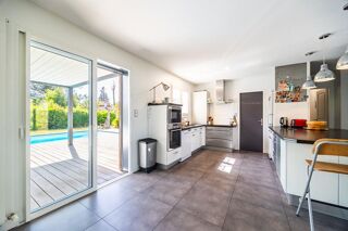  Maison à vendre 7 pièces 180 m²