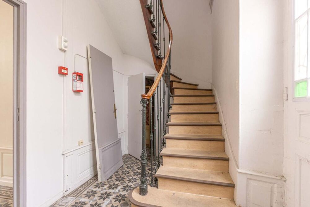 Vente Immeuble Immeuble Vierzon 20 pièces 288 m2 Vierzon