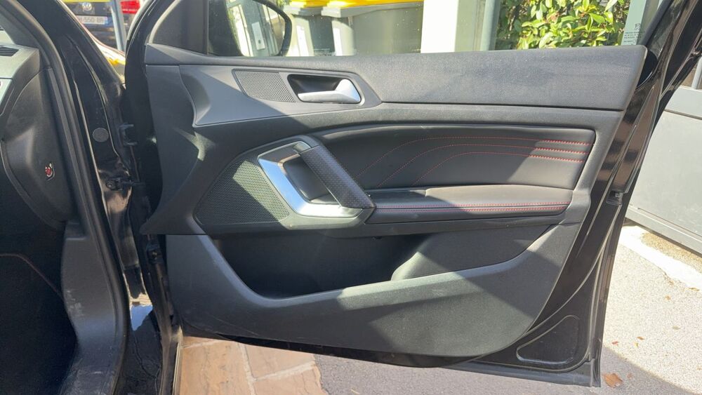 308 SW II 1.2 PureTech 130 GT Line 2016 occasion 92170 Vanves