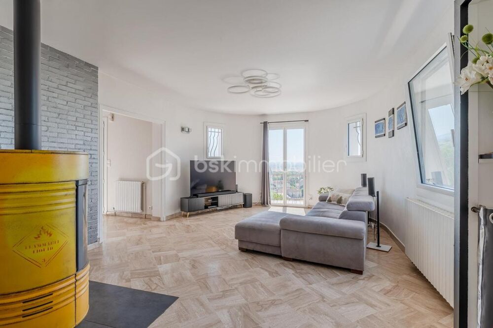 Vente Maison MAISON FAMILIALE AVEC VUE DÉGAGÉE, AU CALME DANS UN CADRE EXCEPTIONNEL PROCHE COMMODITÉS Dagneux