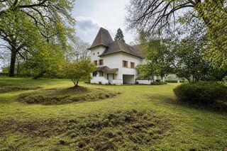  Maison à vendre 12 pièces 303 m²