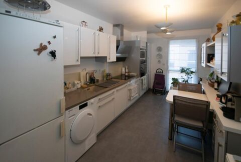  Appartement  louer 4 pices 126 m