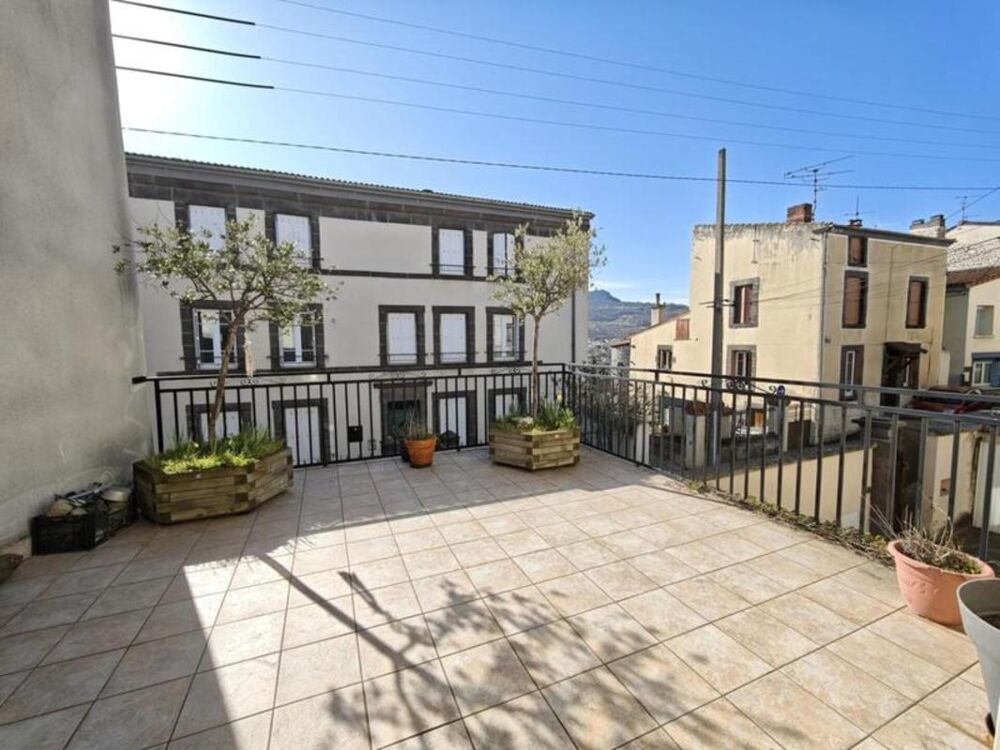 Vente Maison Maison de bourg avec terrasse et vue dégagée – Beaumont (63110) Beaumont