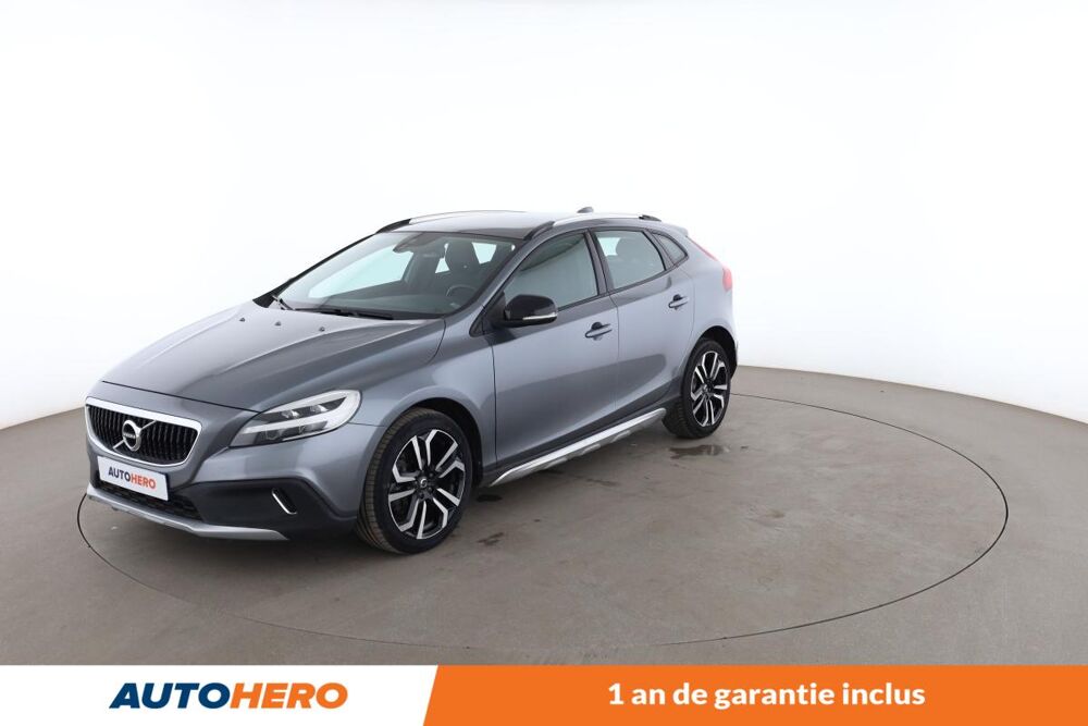 V40 2.0 D2 Oversta Edition Geartronic 6 120 ch 2017 occasion 92130 Issy-les-Moulineaux